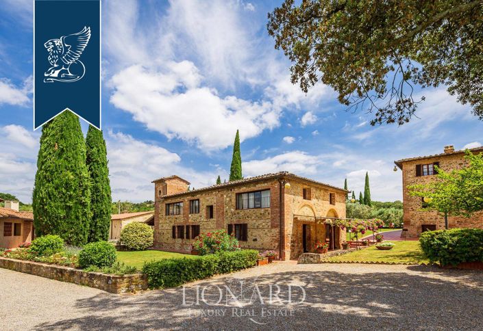 Image No.26-27 Bed Hotel for sale