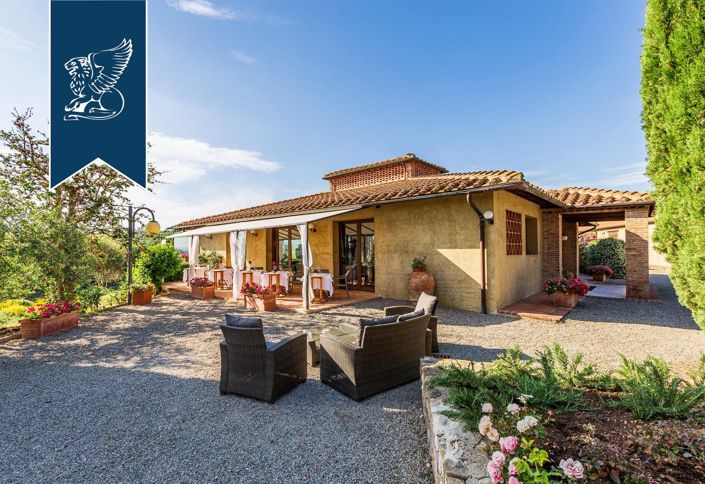 Image No.30-27 Bed Hotel for sale