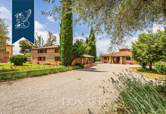 Image No.35-27 Bed Hotel for sale