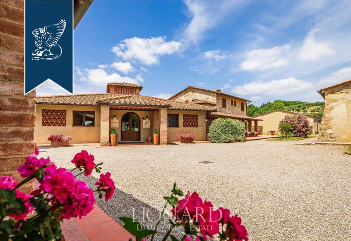 Image No.38-27 Bed Hotel for sale