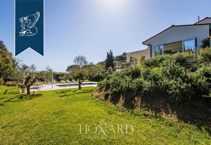 Image No.19-4 Bed Villa for sale