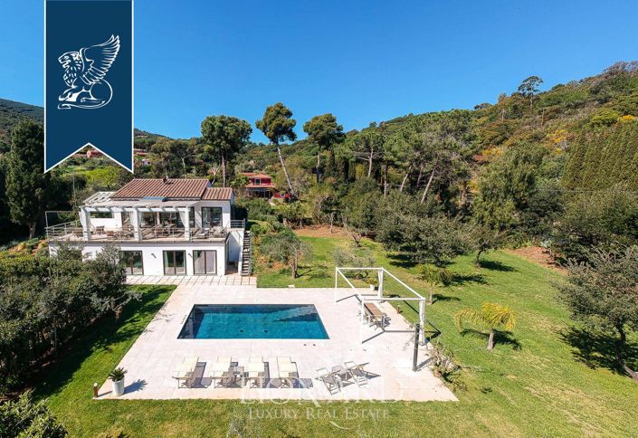 Image No.4-4 Bed Villa for sale