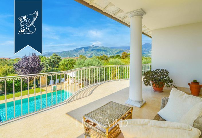 Image No.19-7 Bed Villa for sale