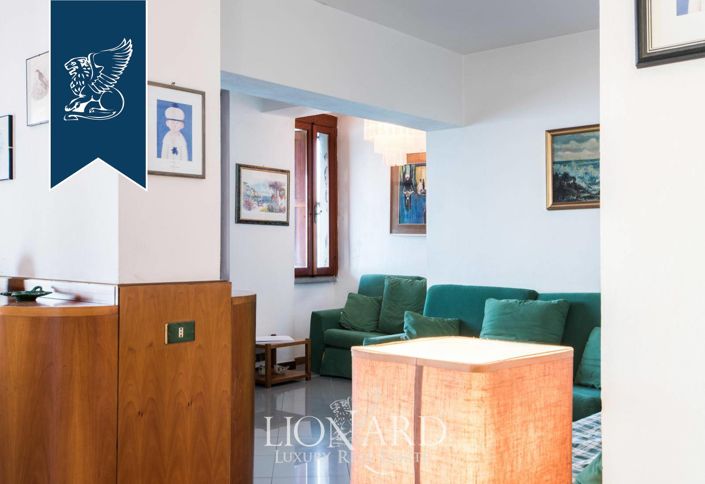 Image No.28-5 Bed Villa for sale