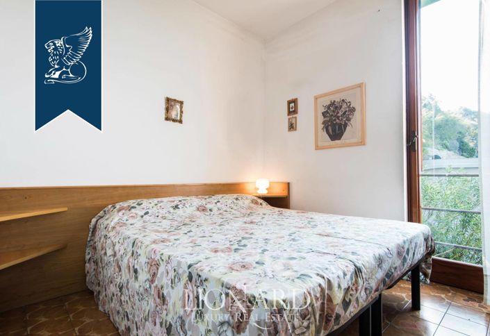 Image No.45-5 Bed Villa for sale