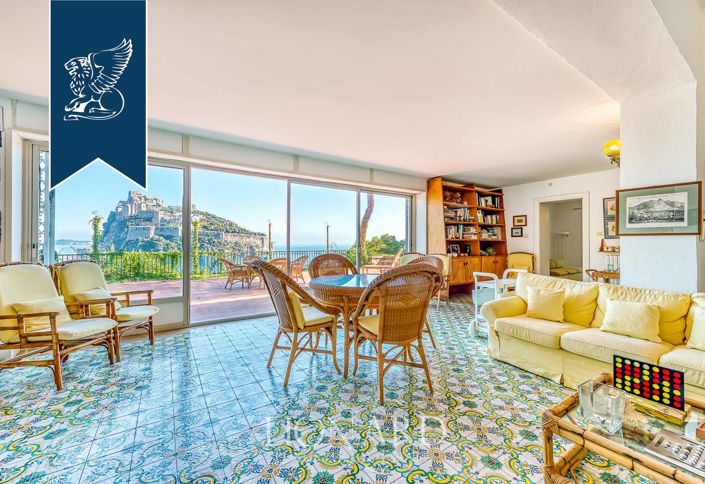 Image No.15-4 Bed Villa for sale