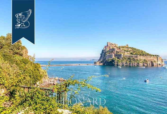 Image No.7-4 Bed Villa for sale