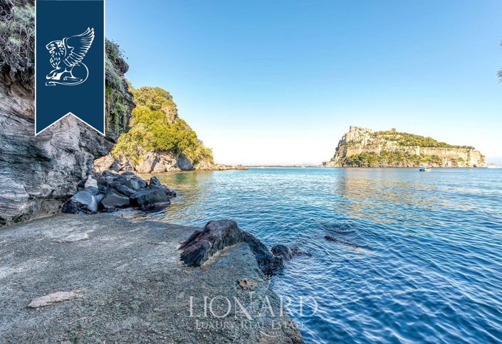 Image No.9-4 Bed Villa for sale