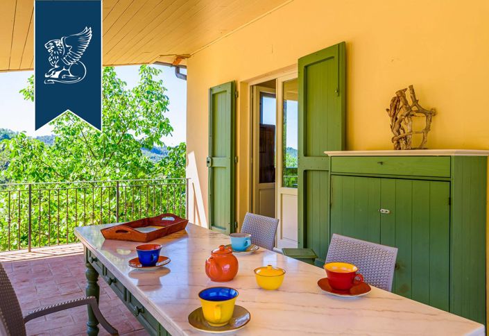 Image No.30-4 Bed Country House for sale