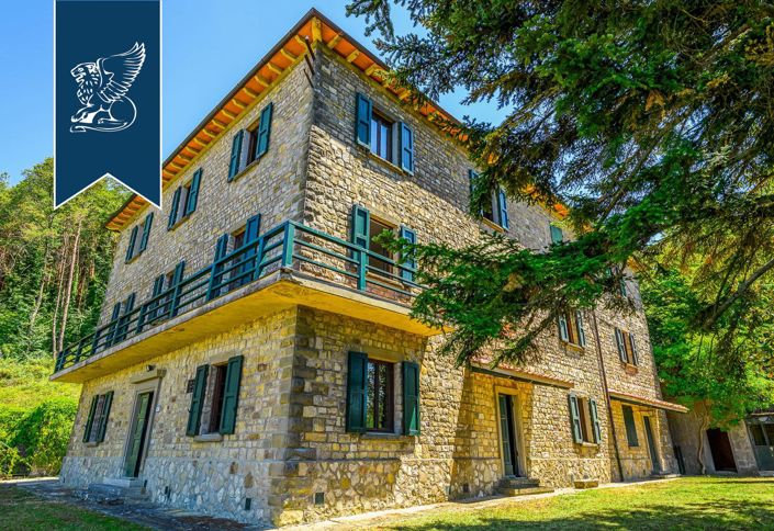 Image No.39-4 Bed Country House for sale