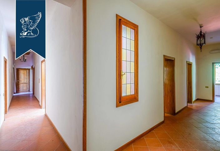 Image No.48-4 Bed Country House for sale