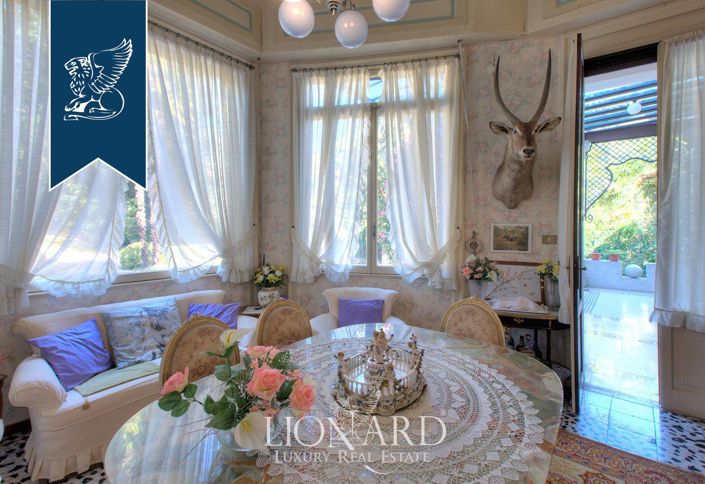 Image No.12-6 Bed Villa for sale