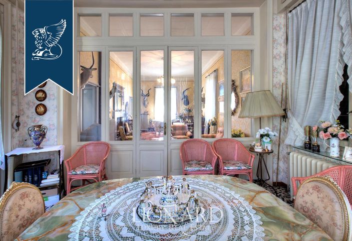 Image No.13-6 Bed Villa for sale