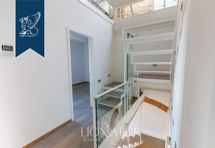 Image No.47-16 Bed Country House for sale