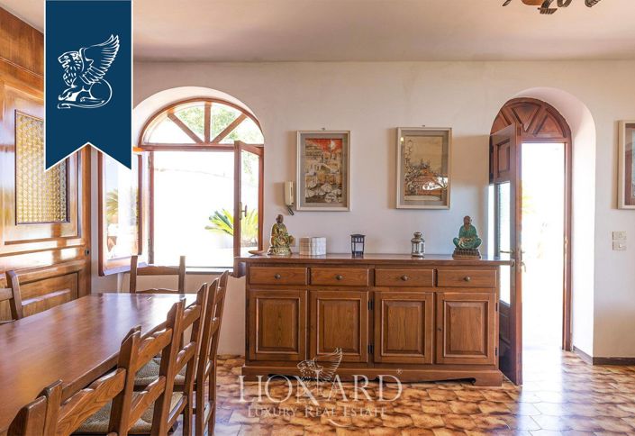 Image No.18-5 Bed Villa for sale