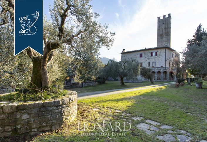 Image No.23-7 Bed Property for sale