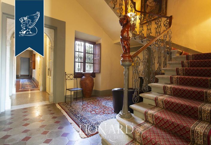 Image No.33-7 Bed Property for sale