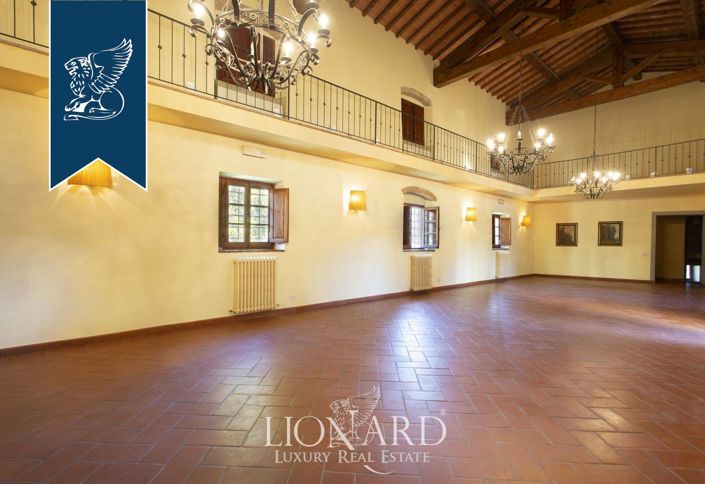 Image No.37-7 Bed Property for sale