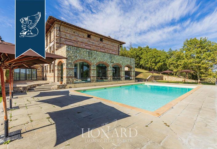 Image No.17-60 Bed Hotel for sale