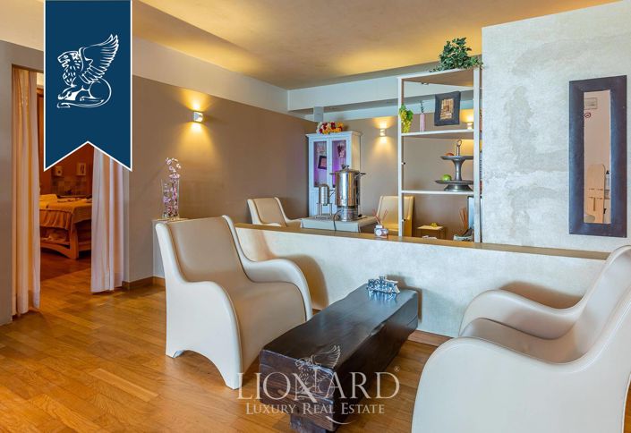 Image No.49-60 Bed Hotel for sale