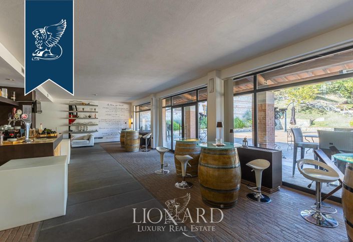 Image No.53-60 Bed Hotel for sale