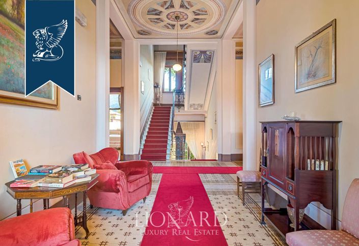 Image No.16-12 Bed Hotel for sale