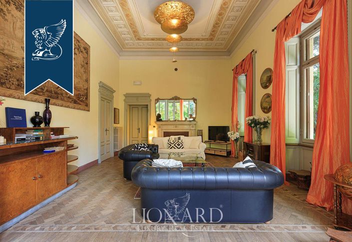 Image No.19-7 Bed Villa for sale