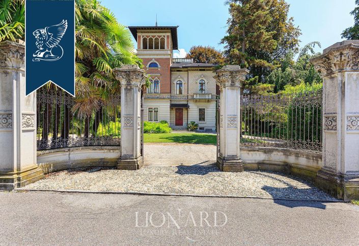 Image No.3-7 Bed Villa for sale