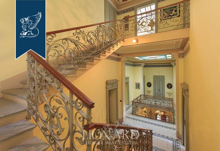 Image No.40-7 Bed Villa for sale