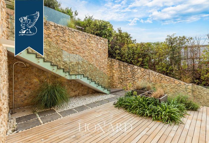 Image No.15-4 Bed Villa for sale