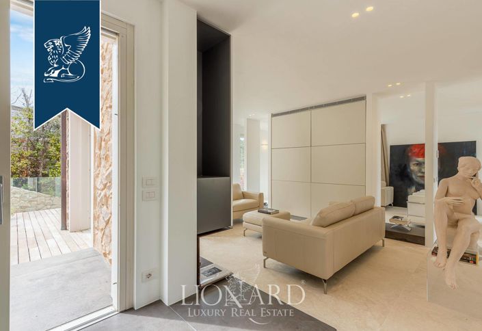 Image No.37-4 Bed Villa for sale