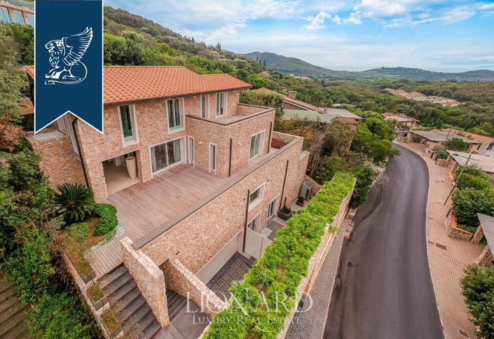 Image No.5-4 Bed Villa for sale