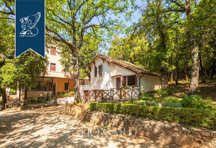 Image No.8-21 Bed Hotel for sale