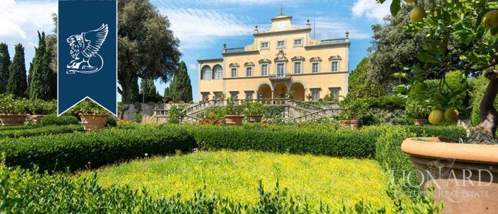 Image No.4-10 Bed Villa for sale