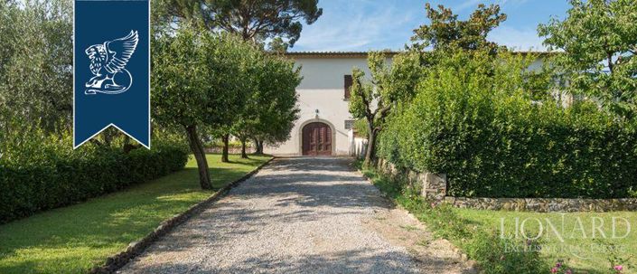 Image No.42-10 Bed Villa for sale