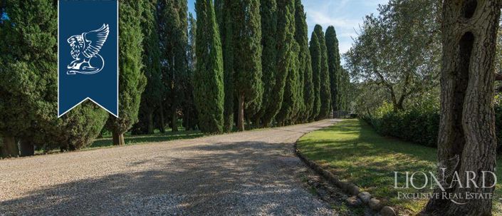 Image No.43-10 Bed Villa for sale