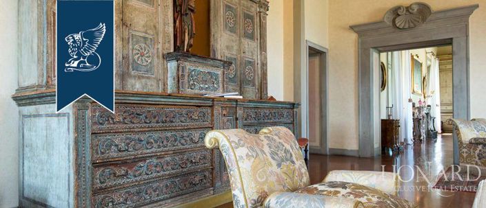 Image No.56-10 Bed Villa for sale