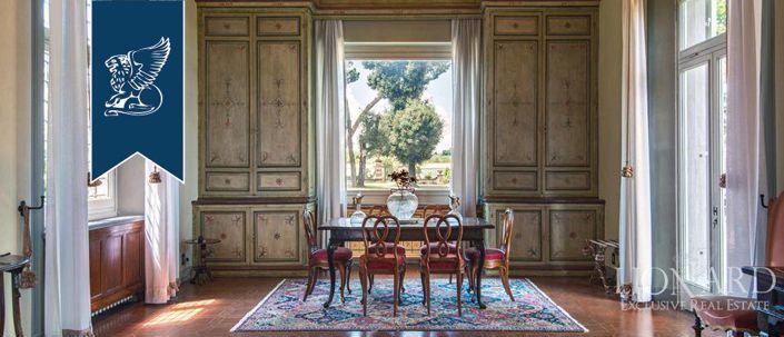 Image No.59-10 Bed Villa for sale