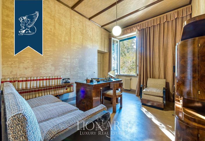 Image No.13-6 Bed Apartment for sale