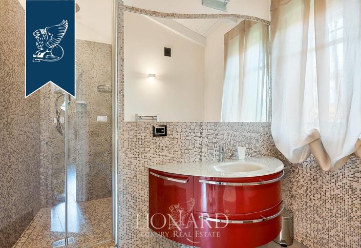 Image No.17-4 Bed Villa for sale