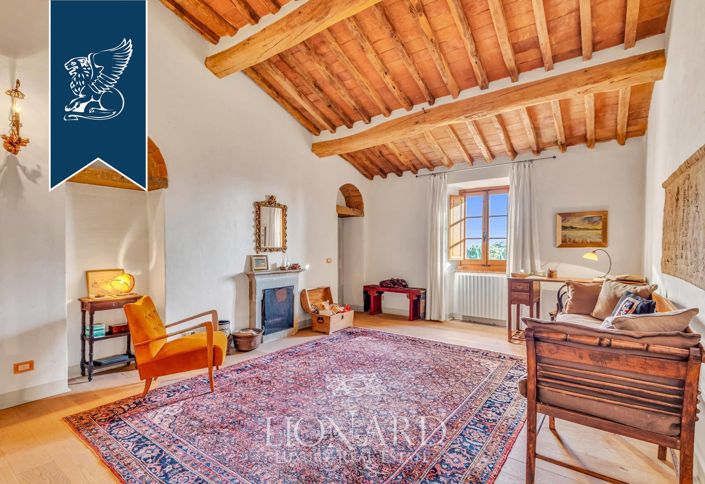 Image No.14-9 Bed Villa for sale