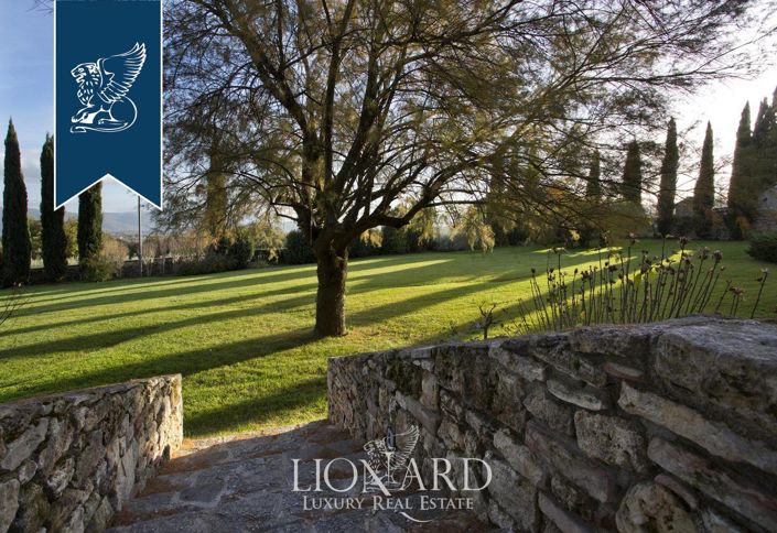 Image No.14-22 Bed Villa for sale