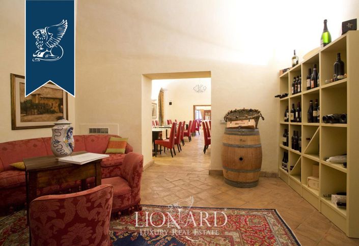 Image No.28-22 Bed Villa for sale