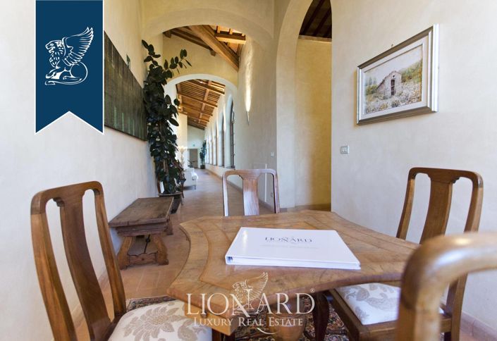 Image No.44-22 Bed Villa for sale