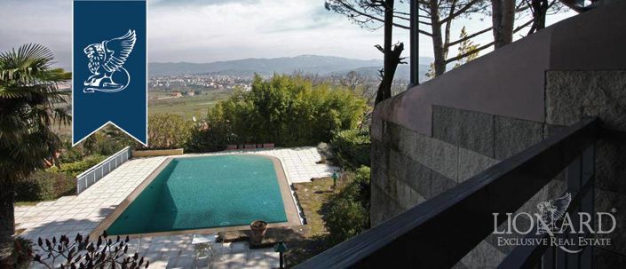 Image No.2-10 Bed Farmhouse for sale