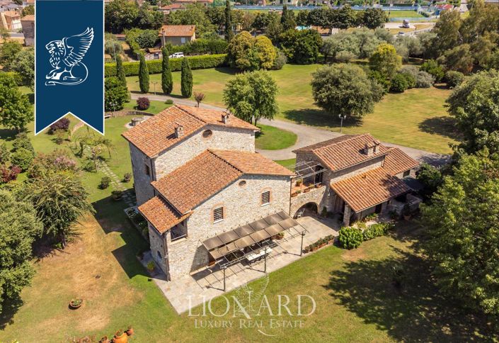 Image No.3-2 Bed Villa for sale