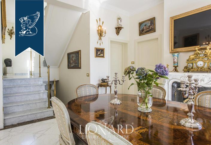 Image No.16-5 Bed Villa for sale