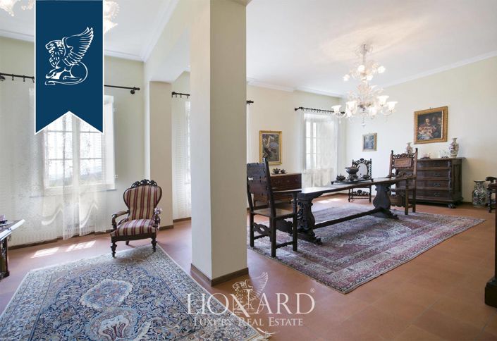 Image No.26-9 Bed Villa for sale