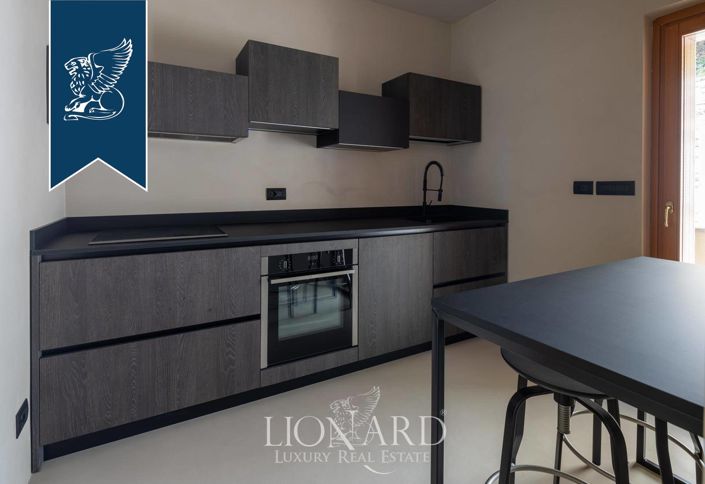 Image No.14-5 Bed Villa for sale