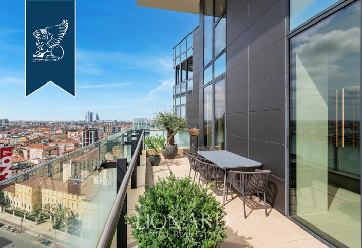 Image No.10-4 Bed Apartment for sale